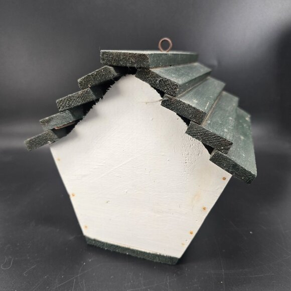 Vintage Rustic Green & White Wooden Birdhouse With Slanted Roof Folk Art CM2035 - Picture 5 of 10